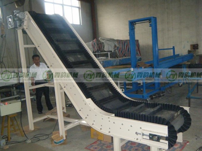 爬坡皮带输送机06