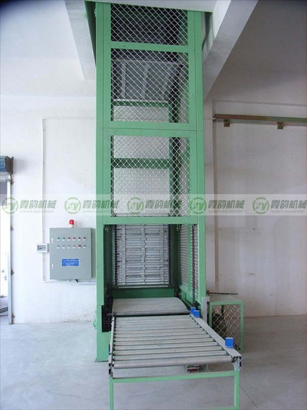 往复式提升机 图样编号：XY--35001