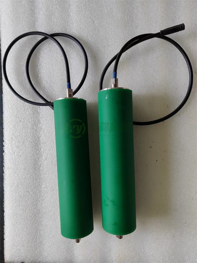 1676036539779217.jpg 包聚氨酯电动滚筒2.jpg