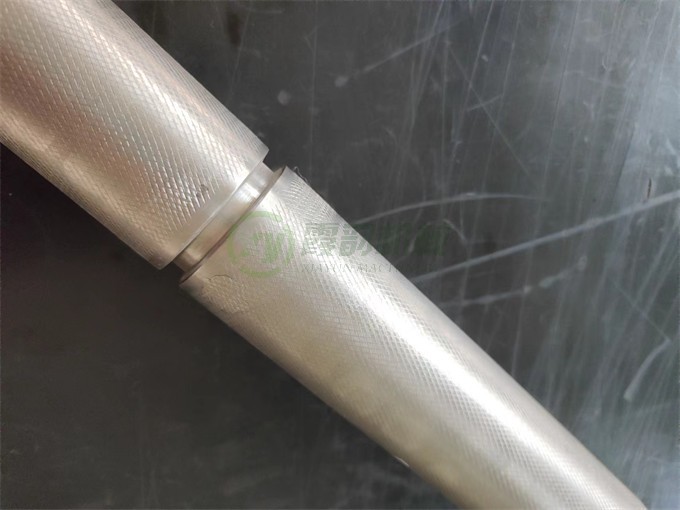 管面凹槽电动辊筒